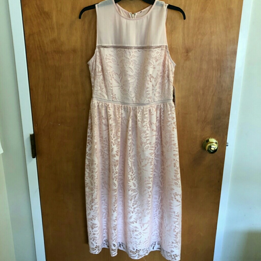 Jessica Simpson Women's Peach Illusion Top Size 10